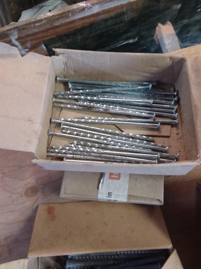 Bevestigings materiaal Isobouw dakplaten., Ophalen, Nieuw, 100 tot 250 mm, Schroeven