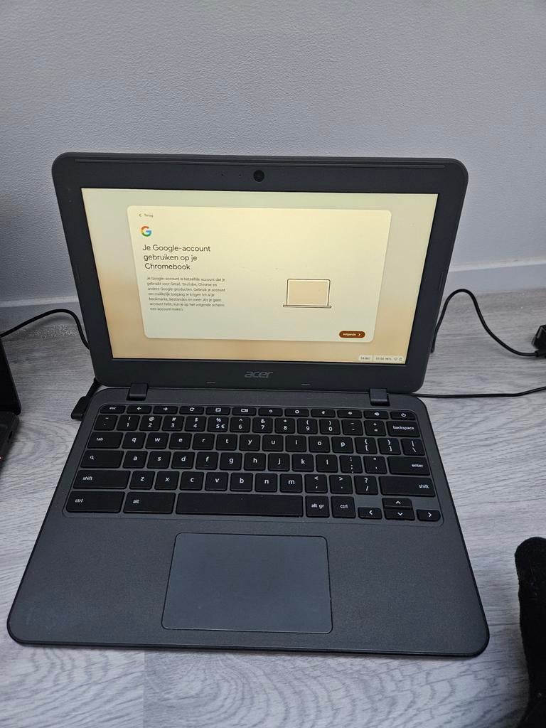 Te koop 2 chromebooks, Ophalen, 14 inch, 2 tot 3 Ghz