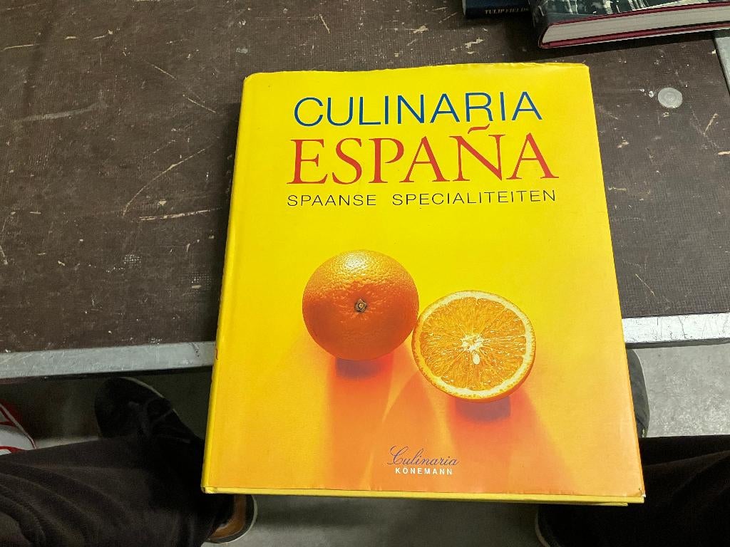 culinair Spanje gastronomie paela gorizo, Boeken, Kookboeken, Ophalen of Verzenden, Zo goed als nieuw, Spanje