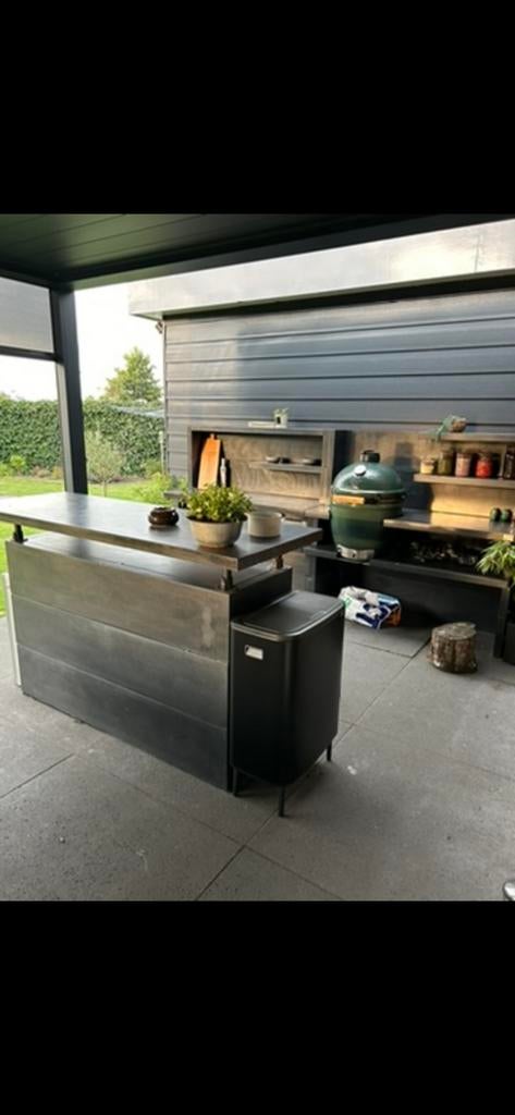 Barts outdoor kitchen + sta tafel ZONDER GREEN EGG), Ophalen, Houtskool