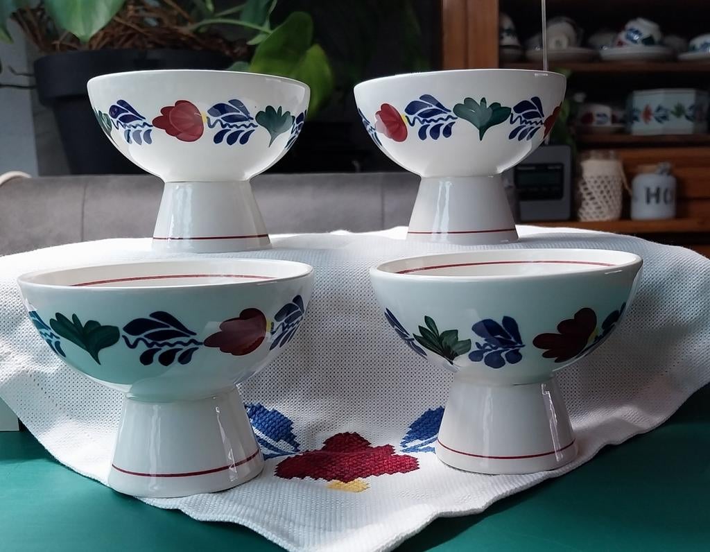 4 Boerenbont Ijscoupes - Nieuw!, Overige typen, Nieuw, Ophalen of Verzenden, Aardewerk