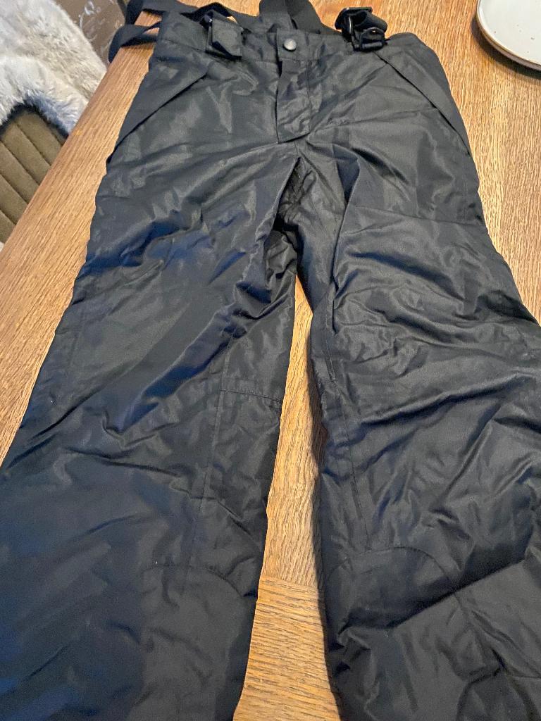 Skibroek kinderen, Kinderen en Baby's, Kinderkleding | Maat 110, Jongen of Meisje, Zo goed als nieuw, Onbekend, Ophalen