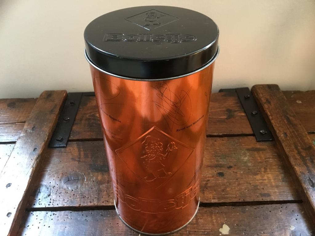 Oranje WK blik 1998 voor in de mancave! Met de spelersnamen., Ophalen of Verzenden, Gebruikt, Overige binnenlandse clubs, Overige typen