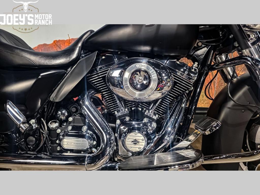 HARLEY-DAVIDSON STREET GLIDE FLHX STREETGLIDE (bj 2011), 2 cilinders, 1690 cc, HARLEY-DAVIDSON, Bedrijf