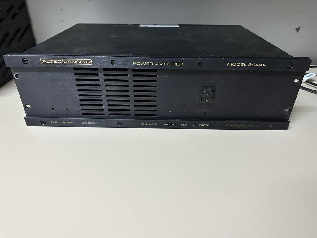 Altec Lansing 9444A versterker, Ophalen, Gebruikt, 500 tot 1000 watt, P.A.