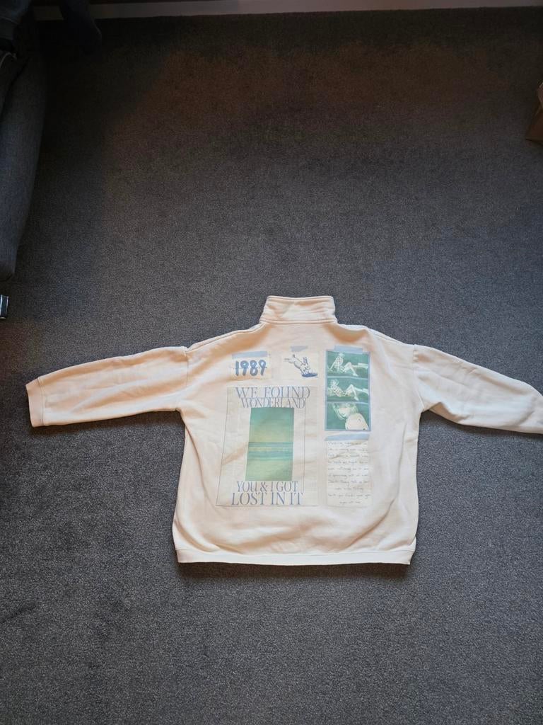 Taylor Swift 1989 hoodie, Kleding | Dames, Truien en Vesten, Maat 38/40 (M), Beige, Ophalen of Verzenden, Zo goed als nieuw