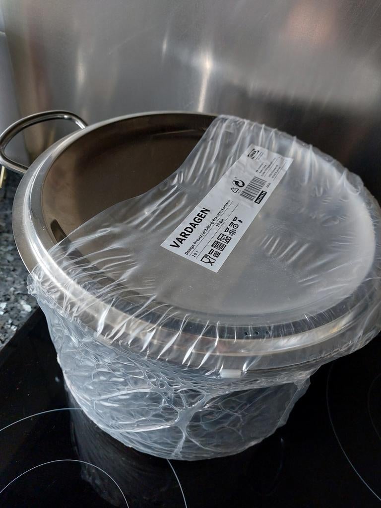 Ikea Vardagen Kookpan - Nieuwstaat, Kookpan of Snelkookpan, Ophalen of Verzenden, Zo goed als nieuw, Rvs