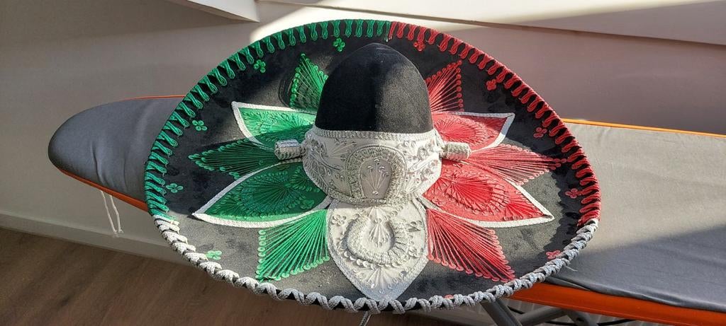 Mexicaanse hoed, Ophalen