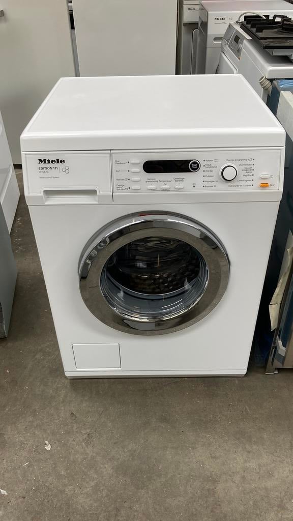 Miele wasmachine 8 kilo 1600 toeren, 6 tot 8 kg, Minder dan 85 cm, Ophalen of Verzenden, 1600 toeren of meer