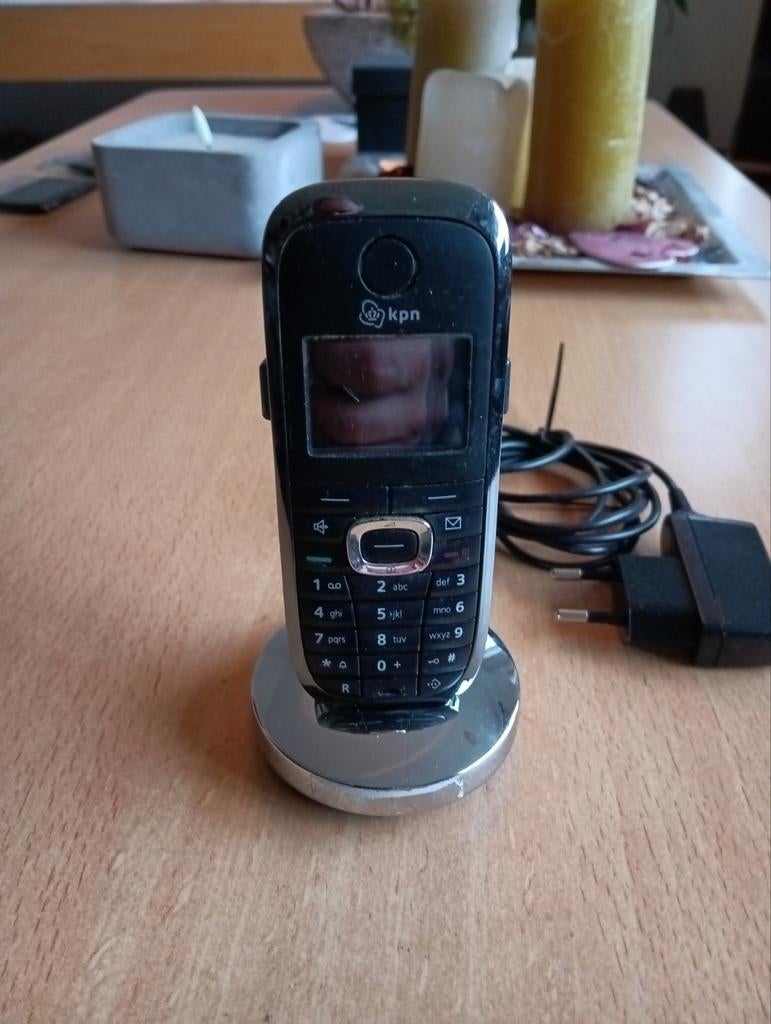 KPN Chicago 800M Micro (handset met oplader) als nieuw, 1 handset, Ophalen of Verzenden, Zo goed als nieuw, Info@gigaset.nl