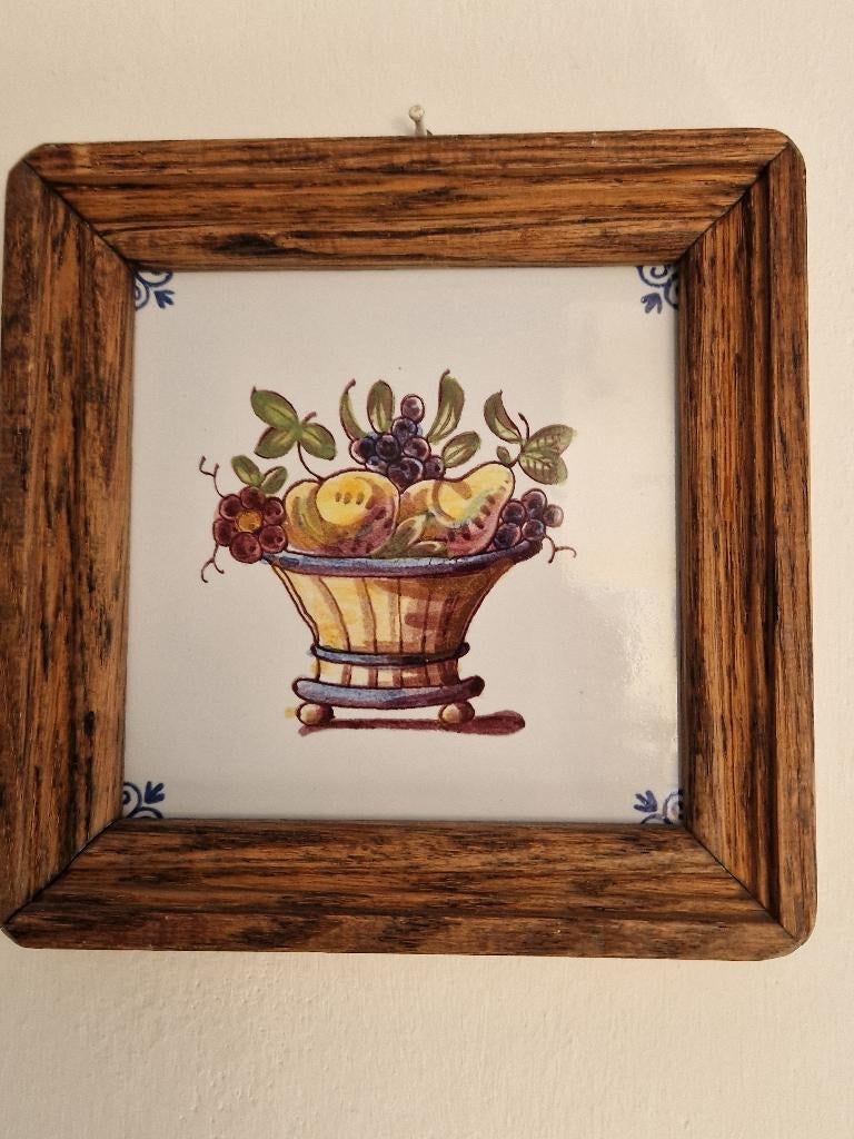 polychroom wand tegel fruitmand in lijstje Westraven Utrecht, Ophalen of Verzenden