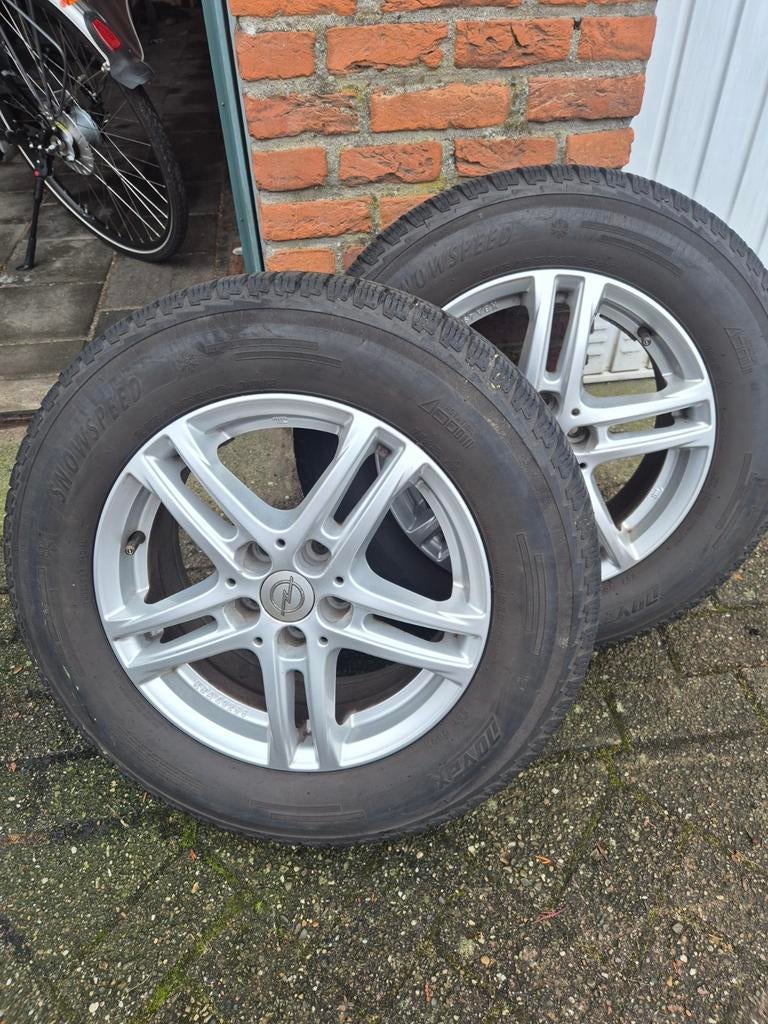 Winterbanden Opel Mokka - Originele Velgen, Ophalen, 16 inch, Banden en Velgen, Winterbanden