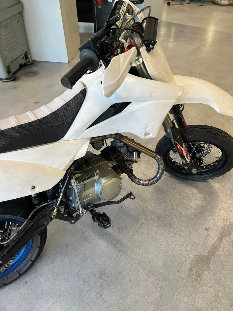 Minimoto op brommer keteken 125cc build, Fietsen en Brommers, Brommers | Crossbrommers, Ophalen, Zo goed als nieuw, Overige merken