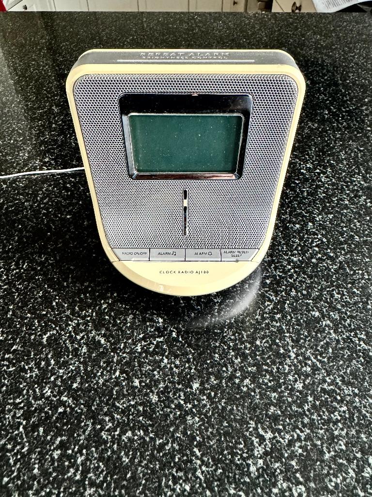 PHILIPS Alarm Clock, Witgoed en Apparatuur, Wekkers, Ophalen of Verzenden, Zo goed als nieuw, Digitaal