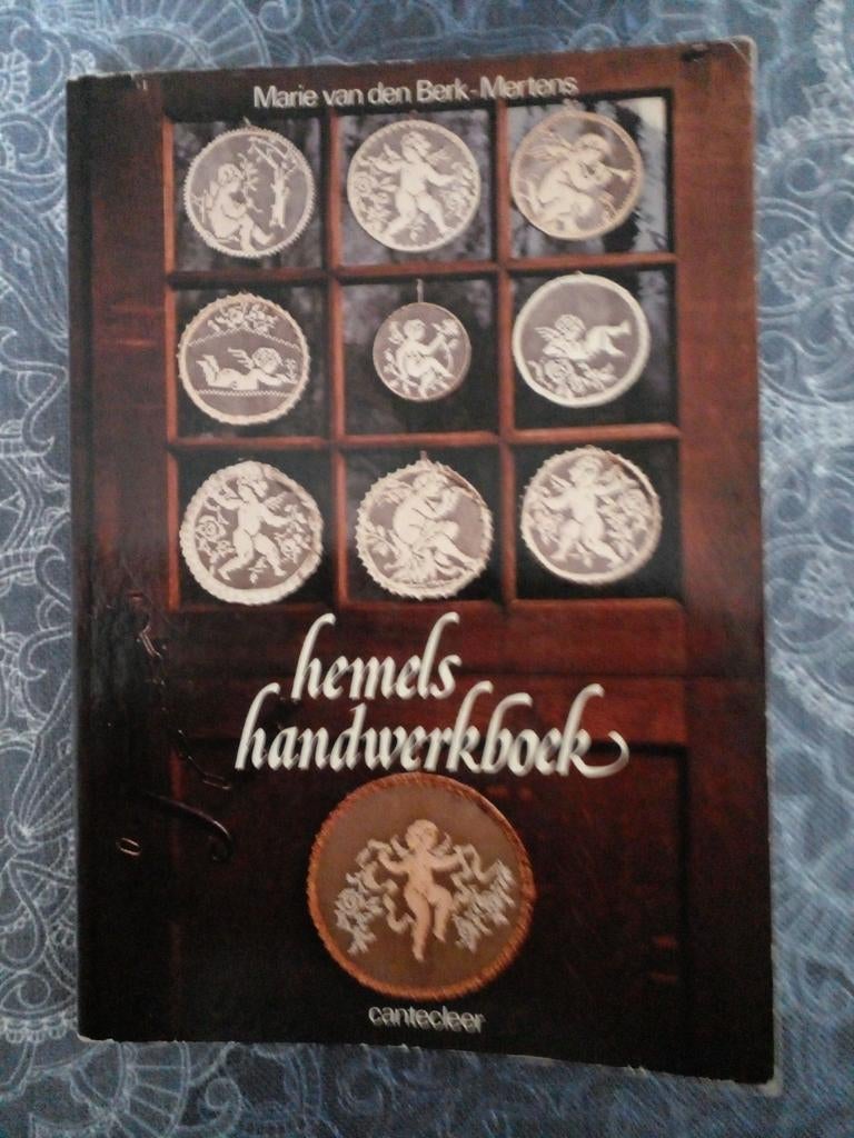 Hemels Handwerkboek - Marie van den Berk-Mertens, Ophalen of Verzenden