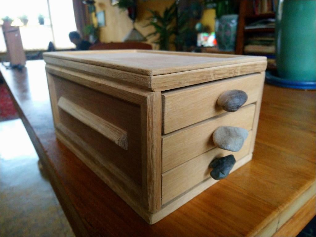 Kistje met 3 laden, Minder dan 50 cm, Eikenhout, Nieuw, Minder dan 50 cm