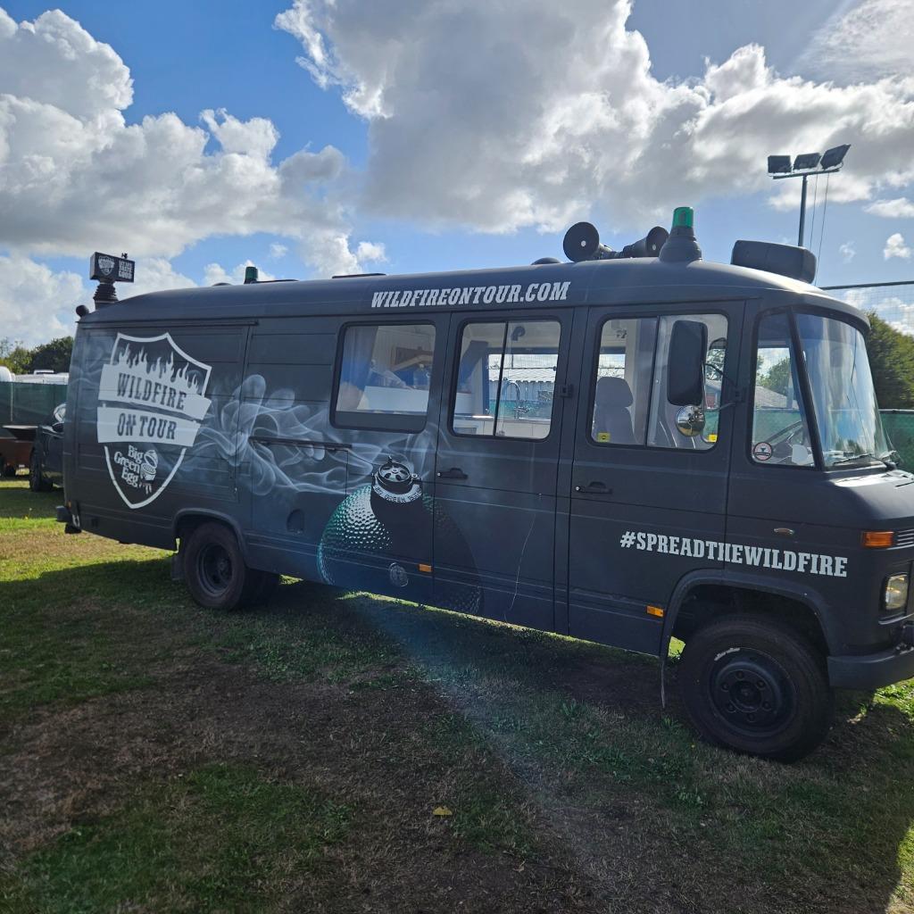 Big Green Egg Food Truck - Mercedes Benz L508 DG, Zakelijke goederen, Partijgoederen en Retail | Verkoopwagens, Ophalen