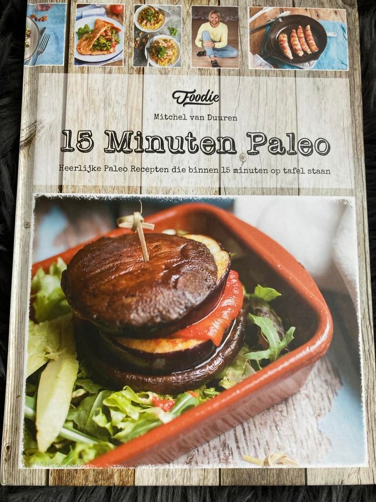 15 Minuten Paleo - Mitchel van Duuren, Hoofdgerechten, Ophalen of Verzenden, Zo goed als nieuw, Gezond koken