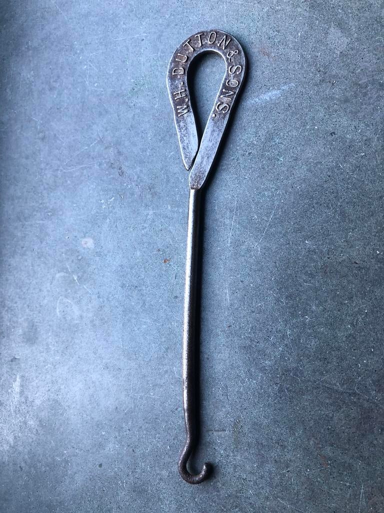 Oude Engelse knoophaak / veterhaak, Antiek en Kunst, Ophalen of Verzenden