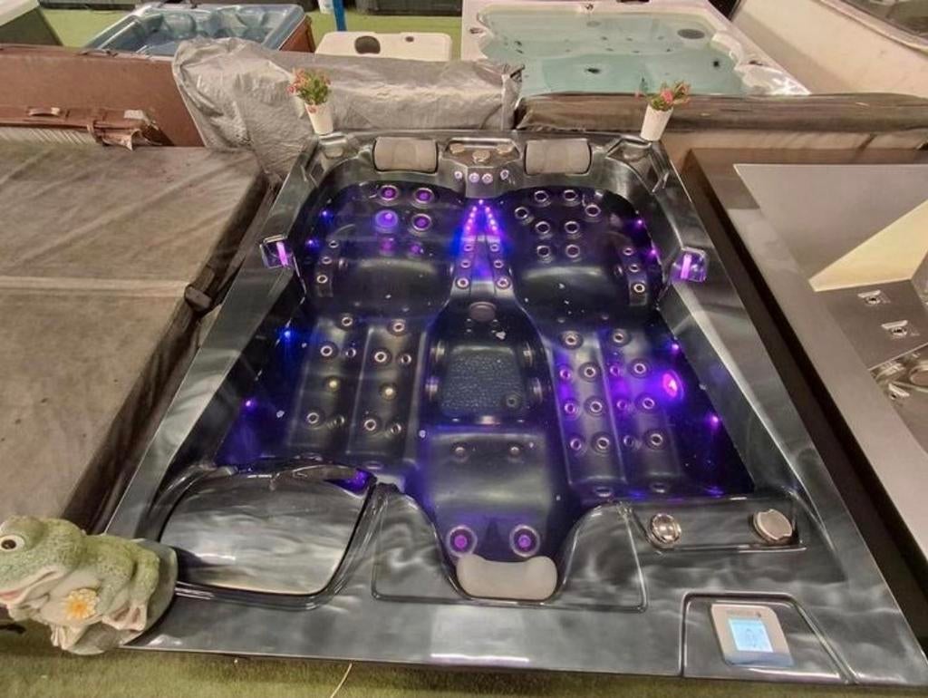 INFINITAS Spa 3 pers  2 LIGPLAATSEN ‼️ VANDAAG NOG BEZORGD, Ophalen of Verzenden, Filter