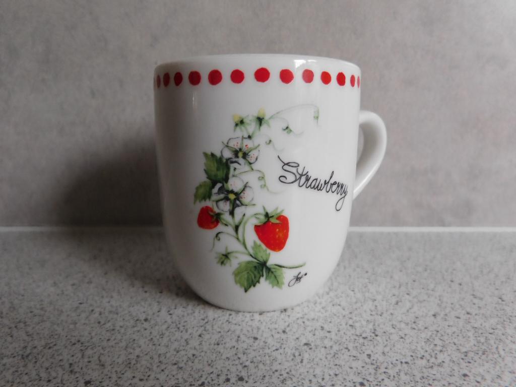 Senseo mok Strawberry World of JET by ter Steege, Ophalen of Verzenden, Zo goed als nieuw, Overige stijlen, Kop(pen) en/of Schotel(s)