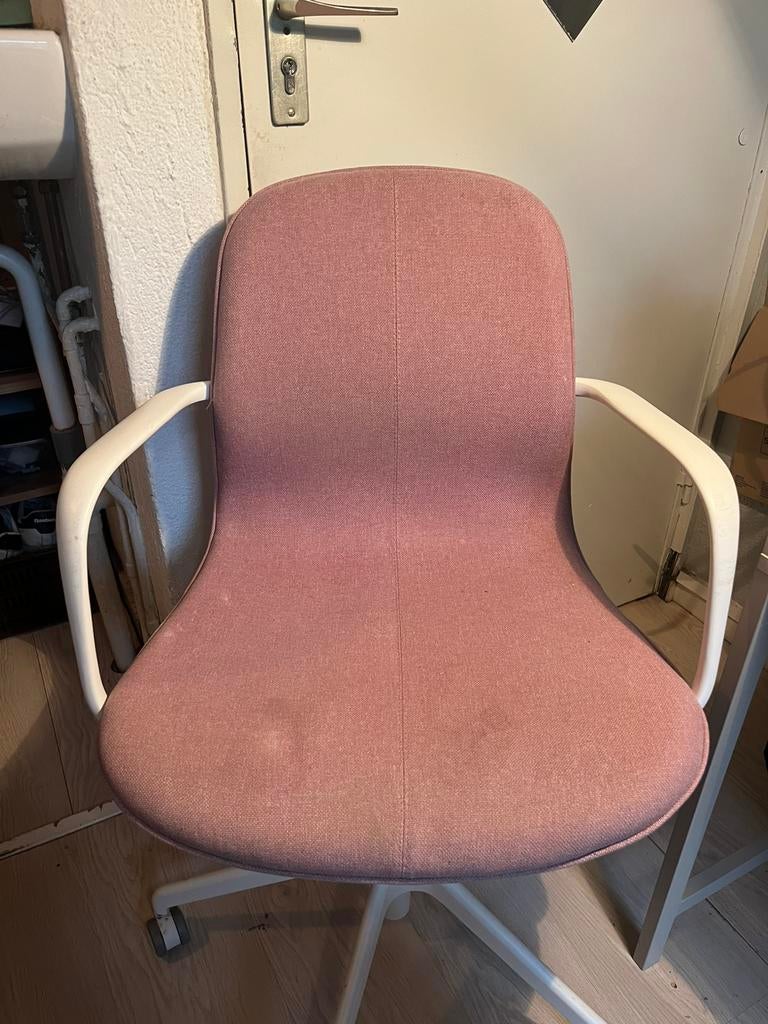 Langfjäll bureaustoel roze (Moet zsm weg), Huis en Inrichting, Ophalen, Zo goed als nieuw, Roze