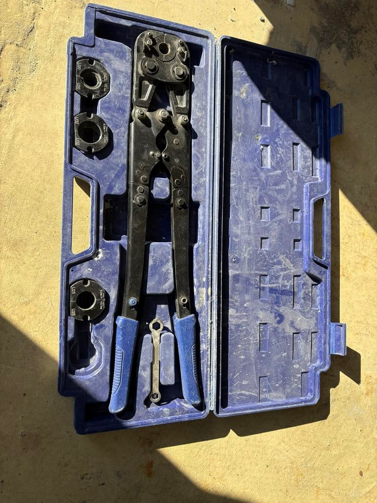 Multitubo handperstang 16-32mm + Persbekken, Doe-het-zelf en Verbouw, Ophalen, Gebruikt