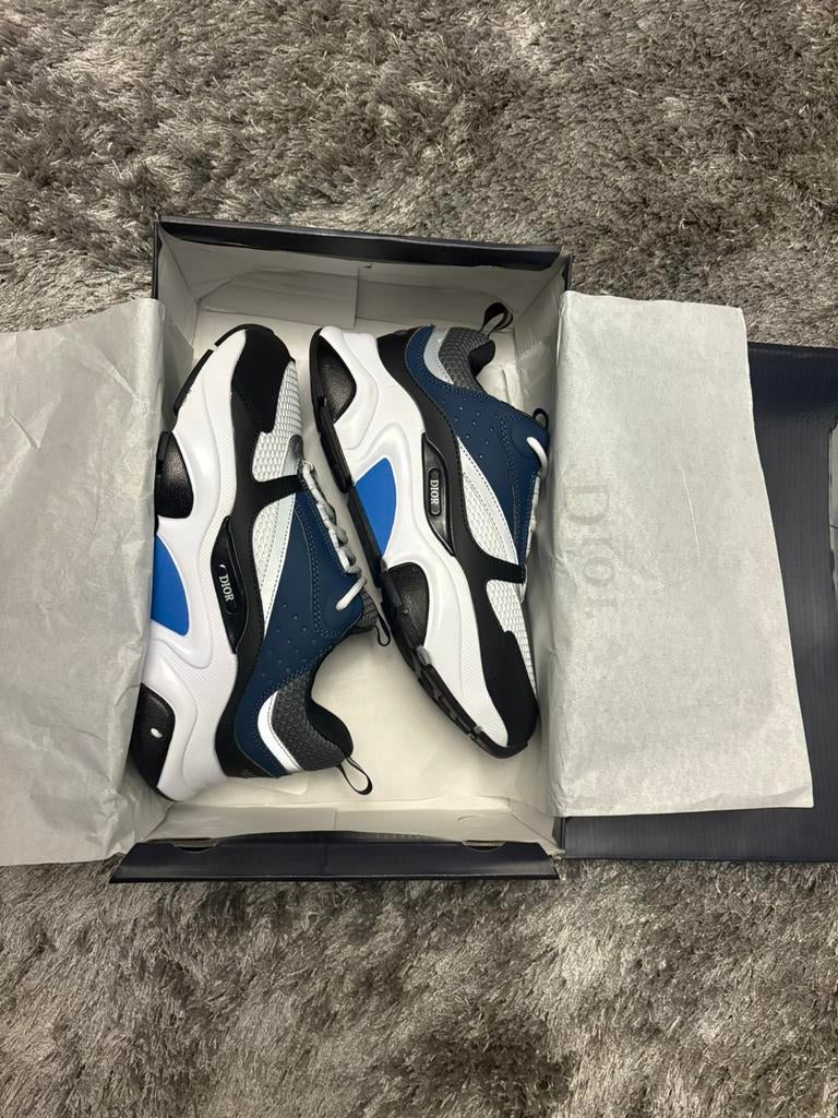 Mooie Dior b22 blue white gloednieuw, Ophalen of Verzenden, Zo goed als nieuw, Overige kleuren