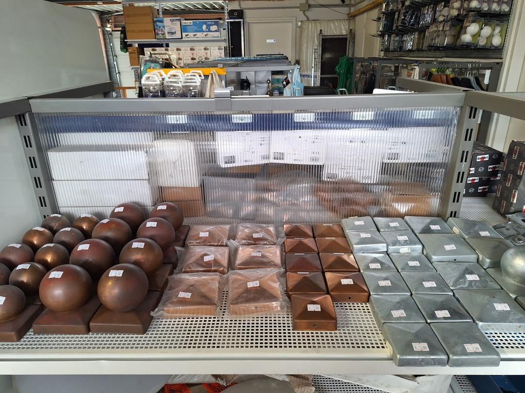 Koper en zink voor op houte palen te zeten, Tuin en Terras, Palen, Balken en Planken, Ophalen of Verzenden, Nieuw, Minder dan 180 cm