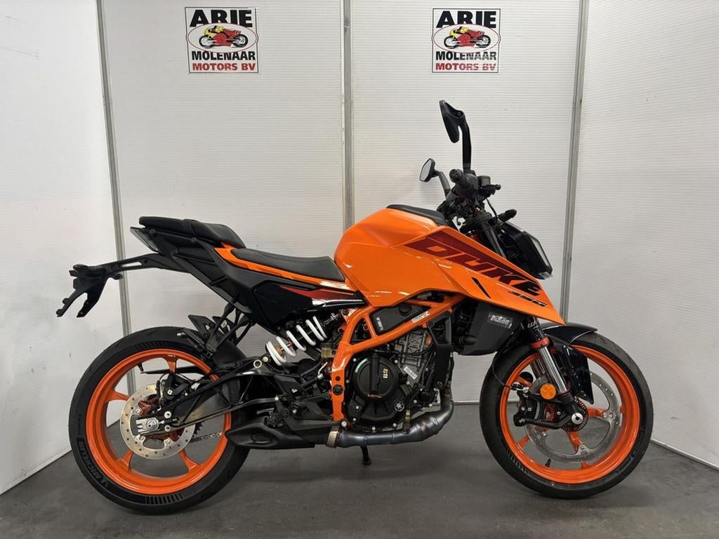 KTM 390 Duke ABS (bj 2025)