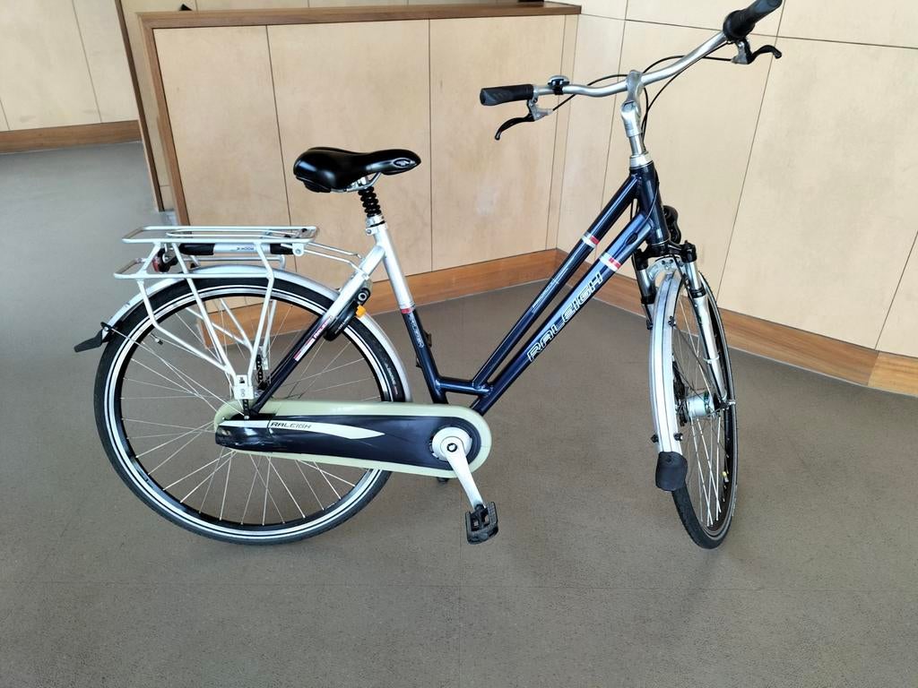 Damesfiets, Fietsen en Brommers, Fietsen | Dames | Damesfietsen, Ophalen, Zo goed als nieuw, Overige merken, Versnellingen