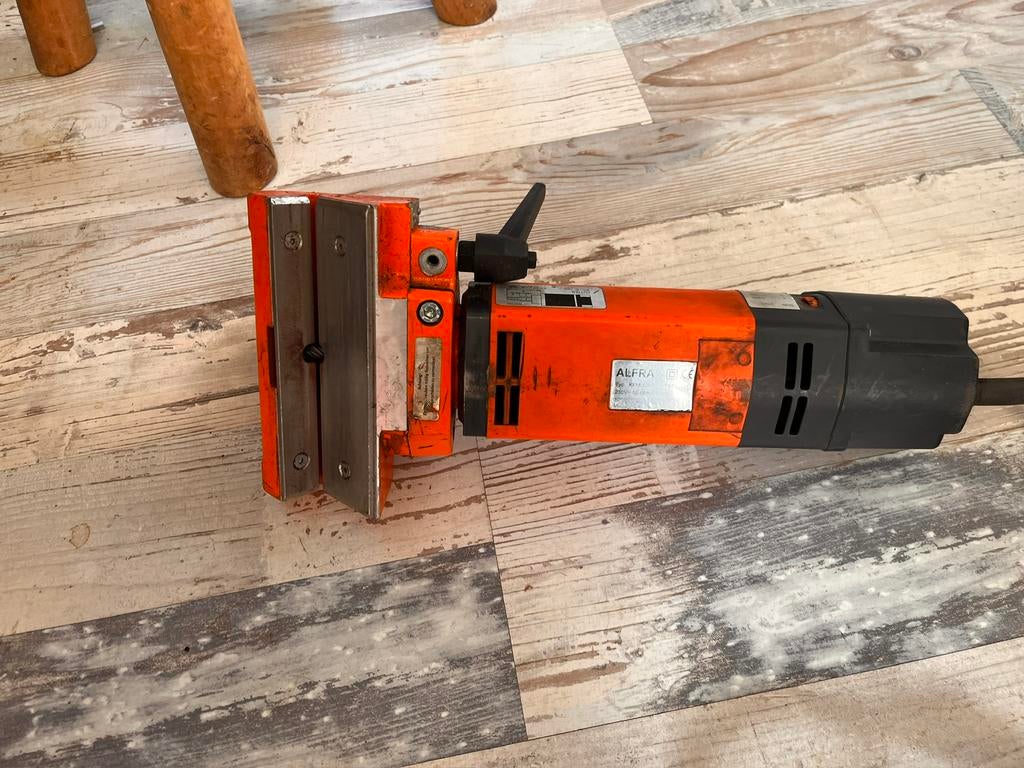 Alfra laskantenfrees, Ophalen of Verzenden, Zo goed als nieuw