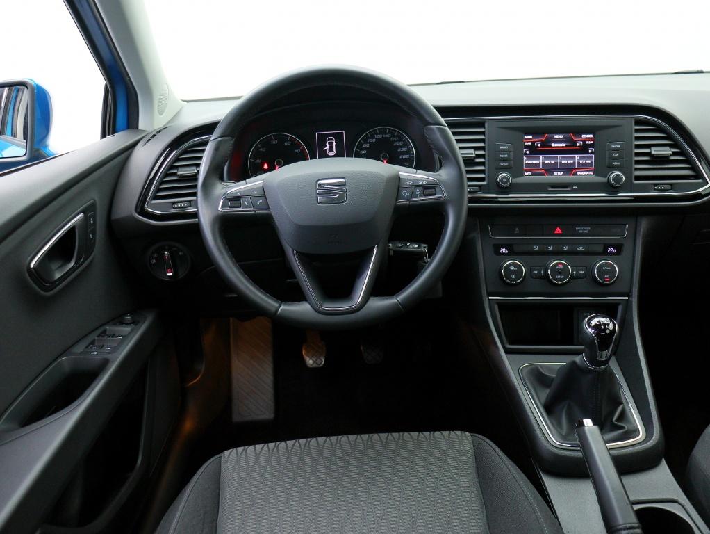 SEAT Leon 1.2 TSI Style | All-season-banden | Complete histo, Stof, Gebruikt, 4 cilinders, 49 €/maand