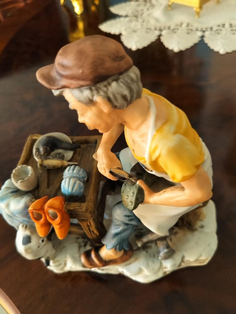 Twee beeldjes, Ophalen of Verzenden, Zo goed als nieuw