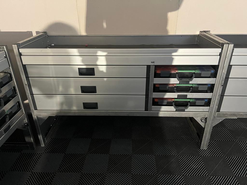 Aluca Bedrijfswageninrichting | Werkkast | Aluminium, Ophalen, Gebruikt, Universele onderdelen