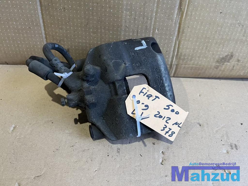 FIAT 500 Links voor remklauw remtang 2007+, Gebruikt, Stellantis Europe S.p.A., Ophalen of Verzenden, Info@stellantis.com