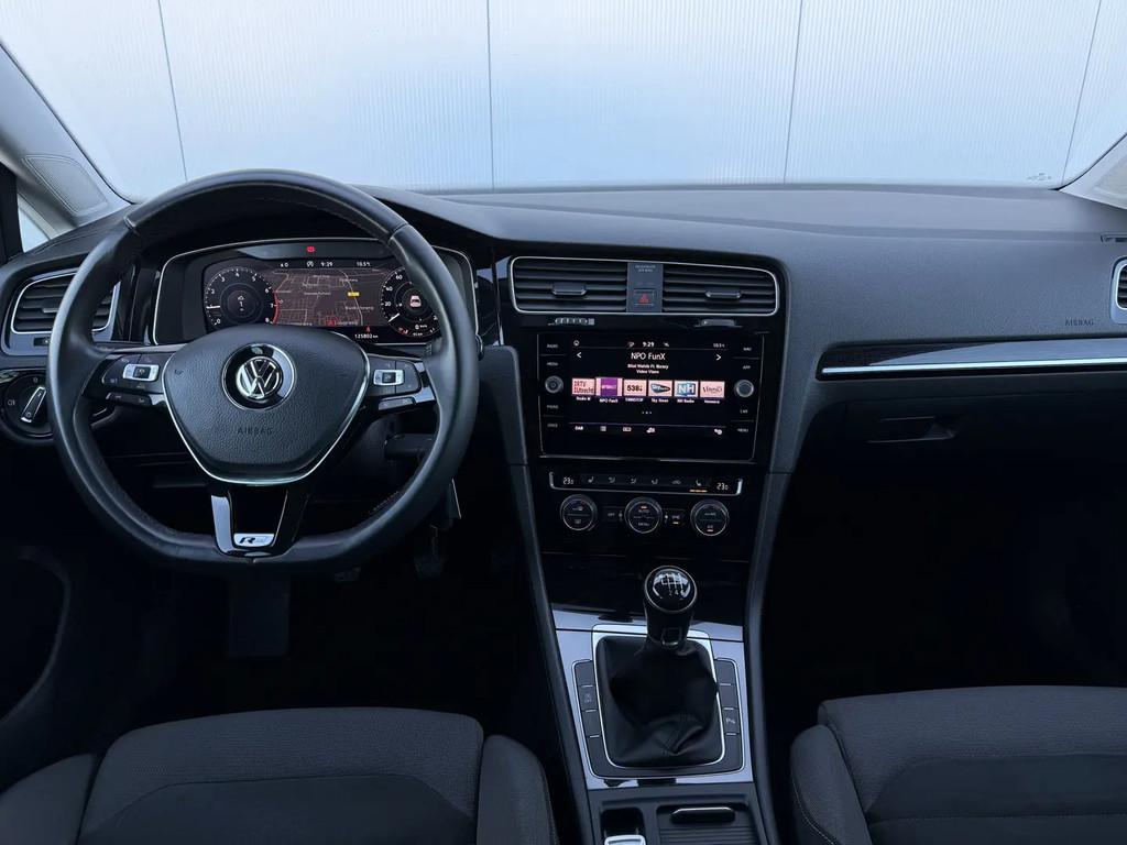 Volkswagen Golf 1.0 TSI Highline € 14.745,00, Gebruikt, Wit, Origineel Nederlands, Bedrijf