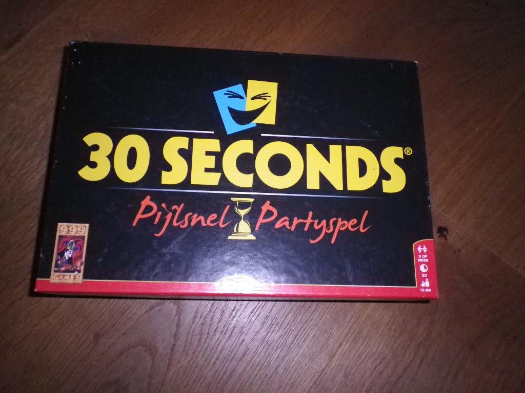 30 Seconds 999 spel, Ophalen of Verzenden, Zo goed als nieuw, 999 Games