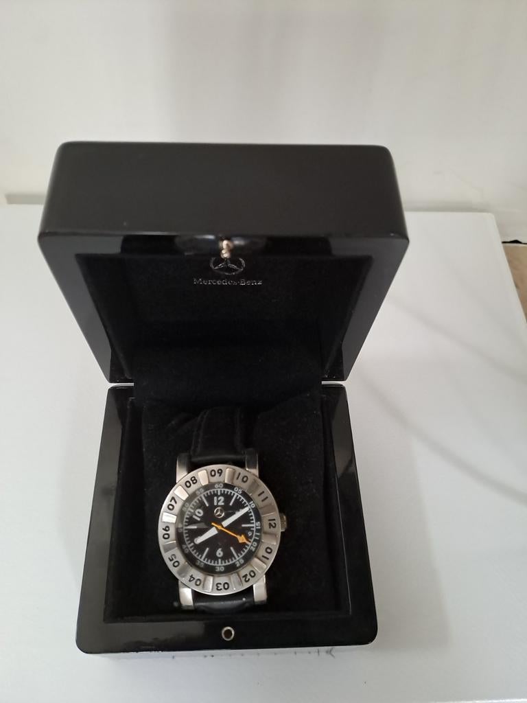 Heren horloge Mercedes-Benz Collection, Ophalen of Verzenden, Leer, Overige merken