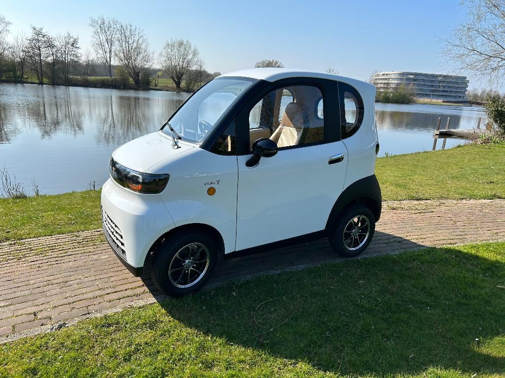 Invalide auto - scootmobiel - citycar (rijbewijs vrij), Zo goed als nieuw, 16 km/u of meer, 46 km of meer, Ophalen