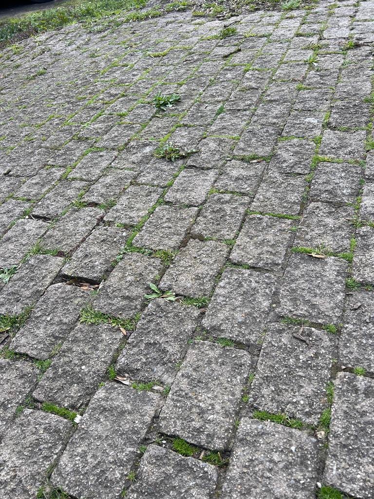 Tegels / klinkers ongeveer 200m2, Ophalen, Gebruikt, Minder dan 5 m², Beton