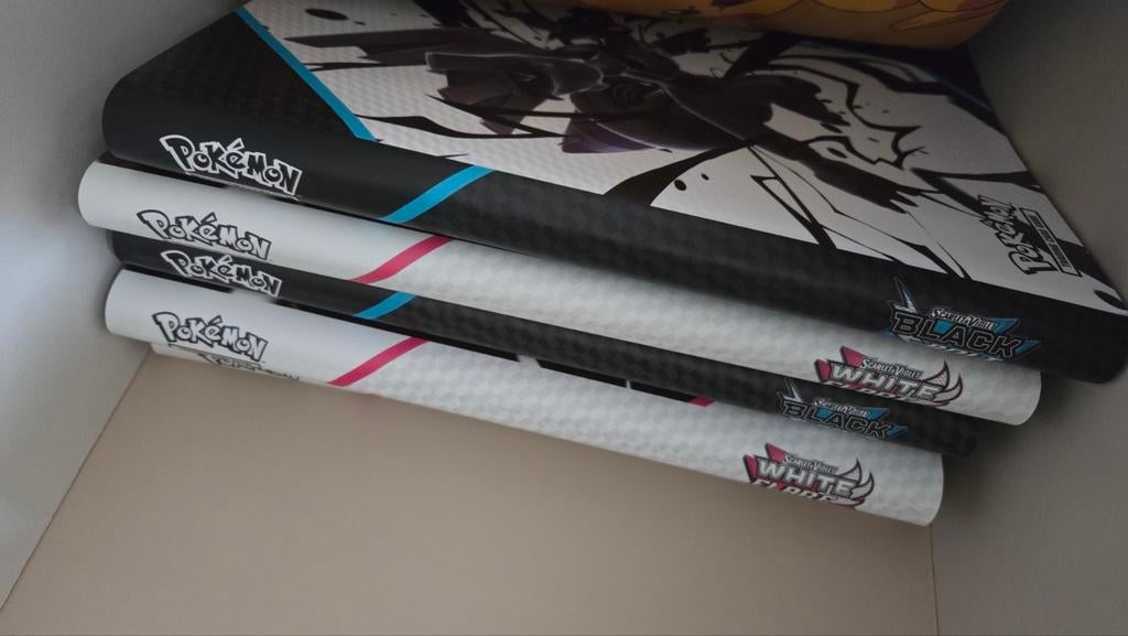 Black bolt en white flare pokemon binders, Ophalen of Verzenden