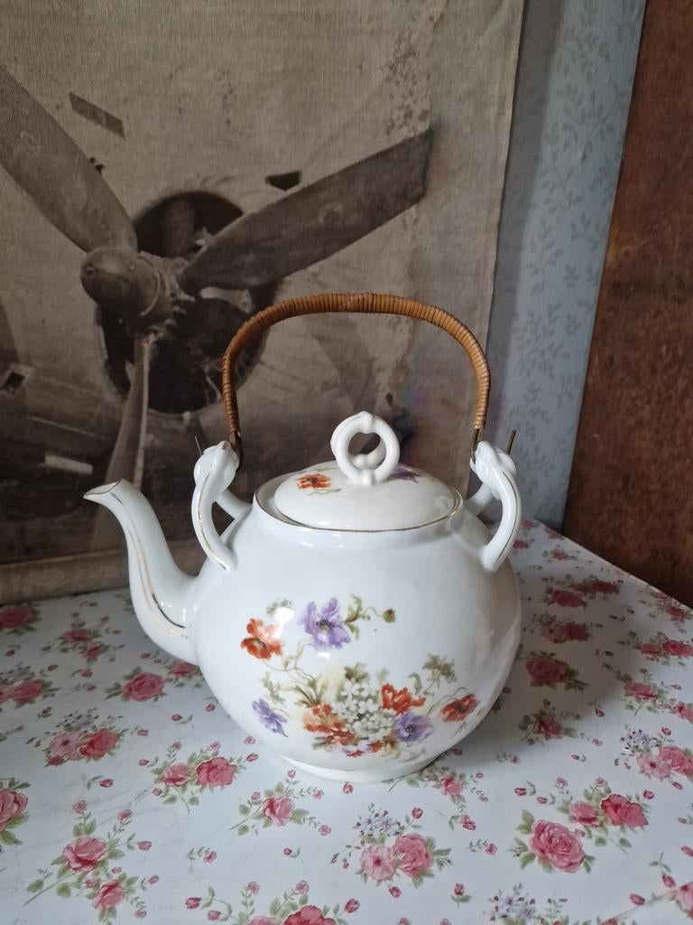 Antieke chocoladeketel bloemetjes, Antiek en Kunst, Antiek | Servies compleet, Ophalen of Verzenden