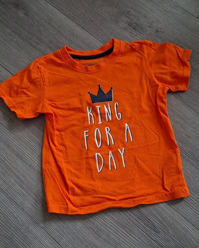 Oranje t-shirt maat 98 en nog meer koningsdag zie foto's, Ophalen of Verzenden, Zo goed als nieuw, Jongen of Meisje