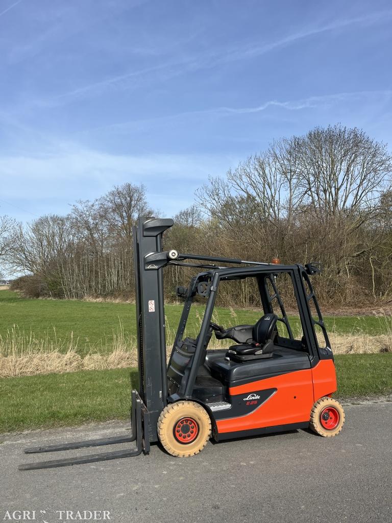 Linde E25L-01 elektrische heftruck triplo sideshift, Linde, Heftruck, Ophalen of Verzenden, 8219PE