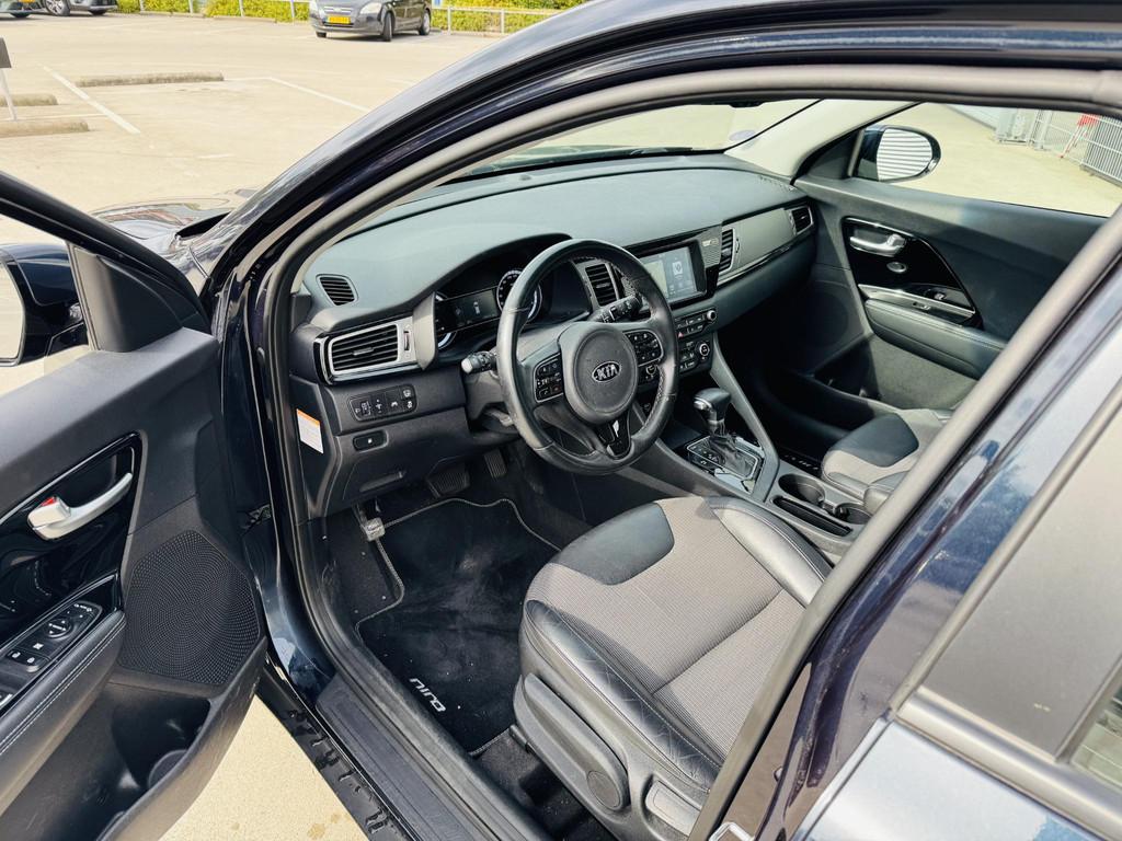 Kia Niro 1.6 GDi Hybrid DynamicLine Clima | Cruise | Navi |, Gebruikt, Euro 6, 2 kWh, Blauw