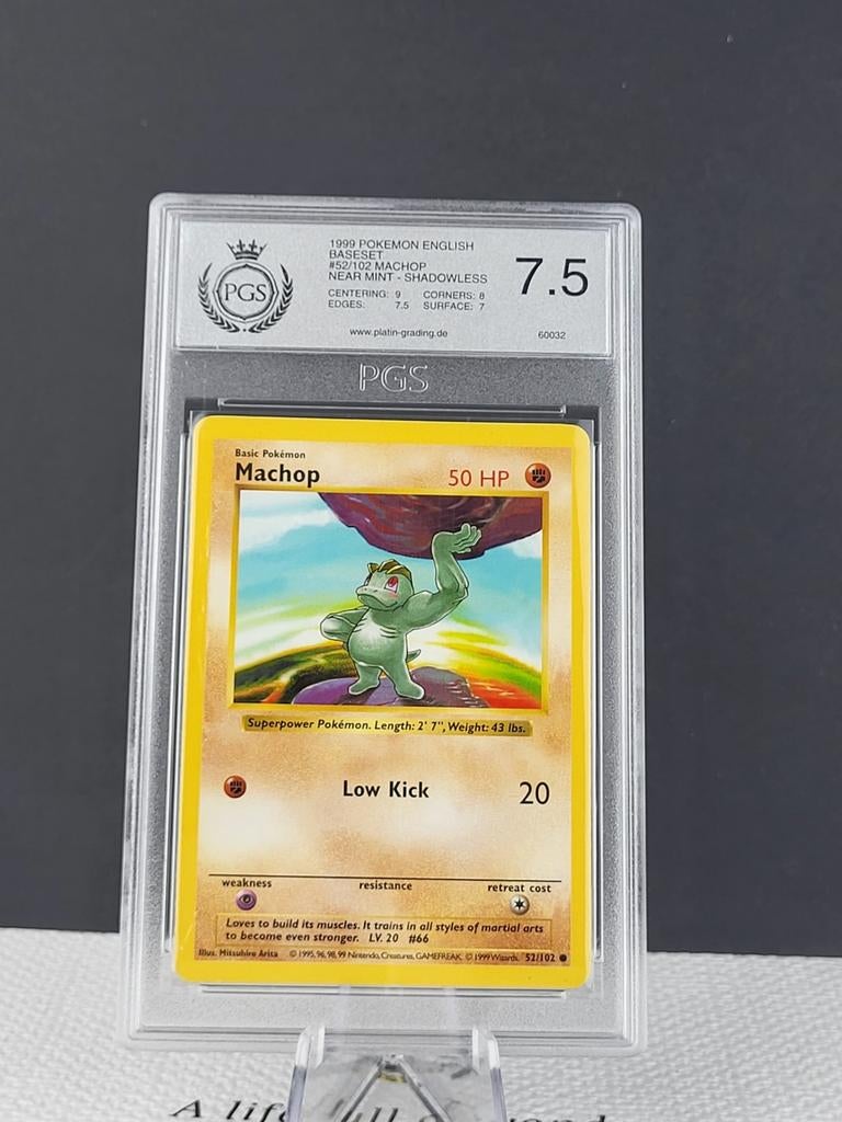 Machop 52/102 Shadowless - PGS 7.5 - Base Set 1999 Pokémon, Ophalen of Verzenden, Zo goed als nieuw, Losse kaart, Foil