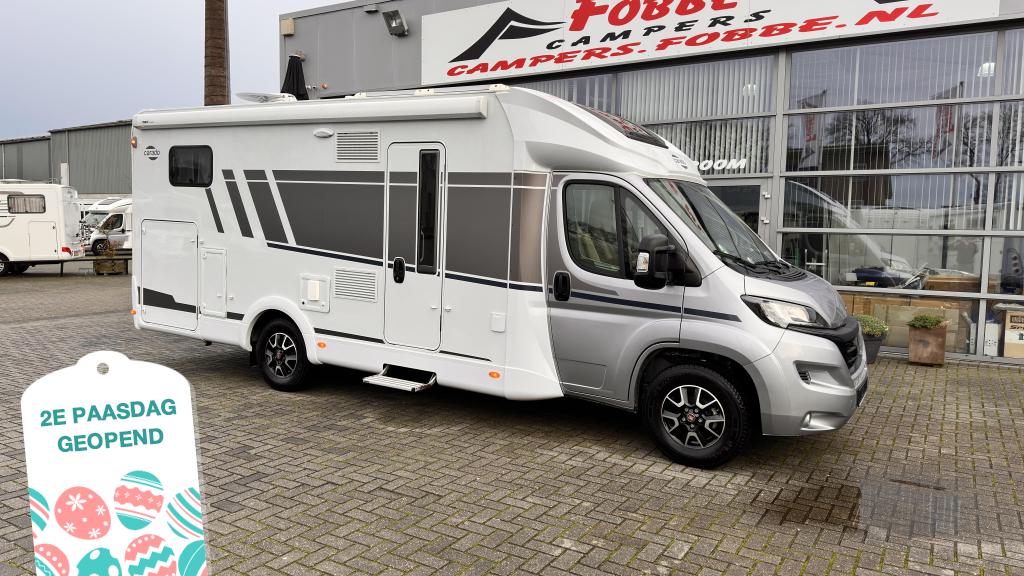 !! zonder inruil €67950 !! De Carado T447 Pro Uit 2, Ringverwarming, 7 tot 8 meter, Bedrijf, Half-integraal