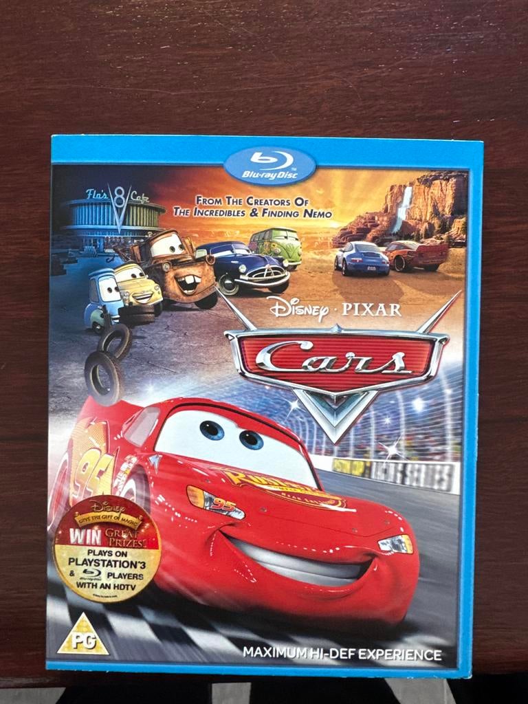 Disney Pixar Cars Blu-ray Disc - Zo goed als nieuw, Cd's en Dvd's, Blu-ray, Zo goed als nieuw, Tekenfilms en Animatie, Ophalen of Verzenden
