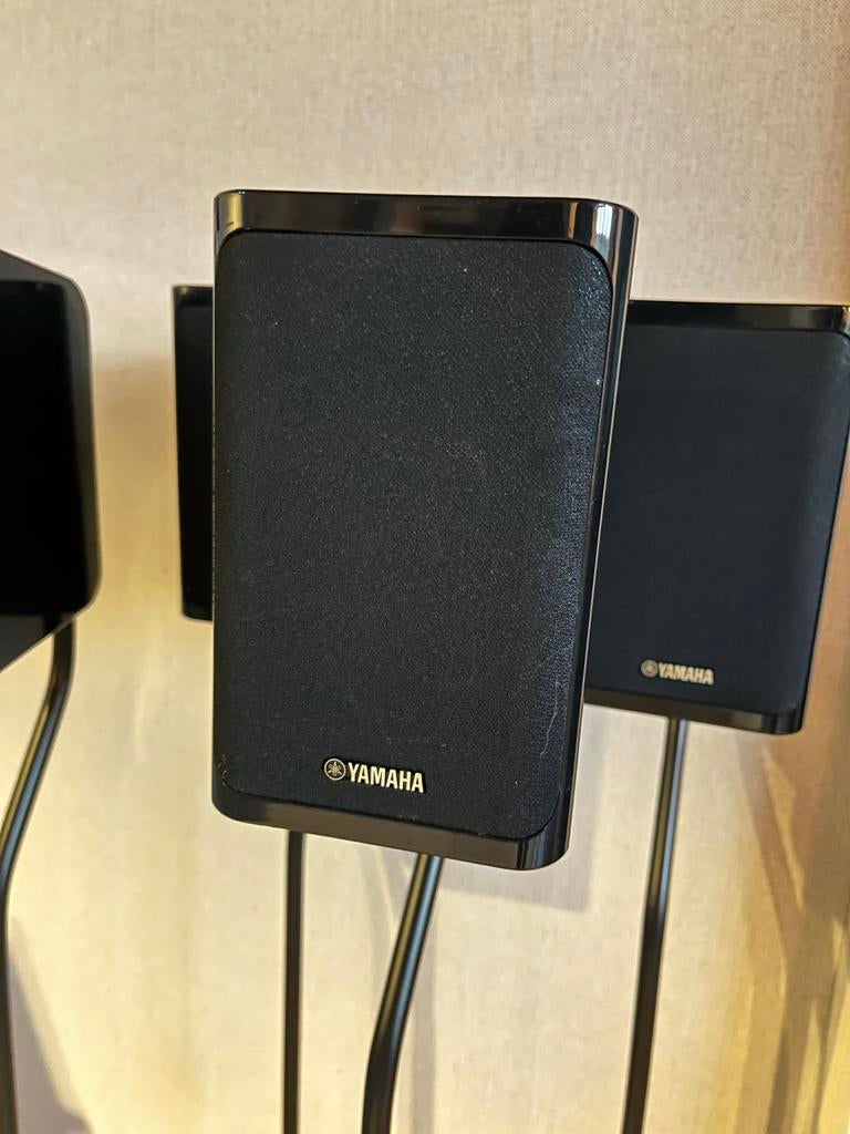 Yamaha Surround Speakers (NS-C40) met Steunen, Gebruikt, 120 watt of meer, Front, Rear of Stereo speakers, Ophalen